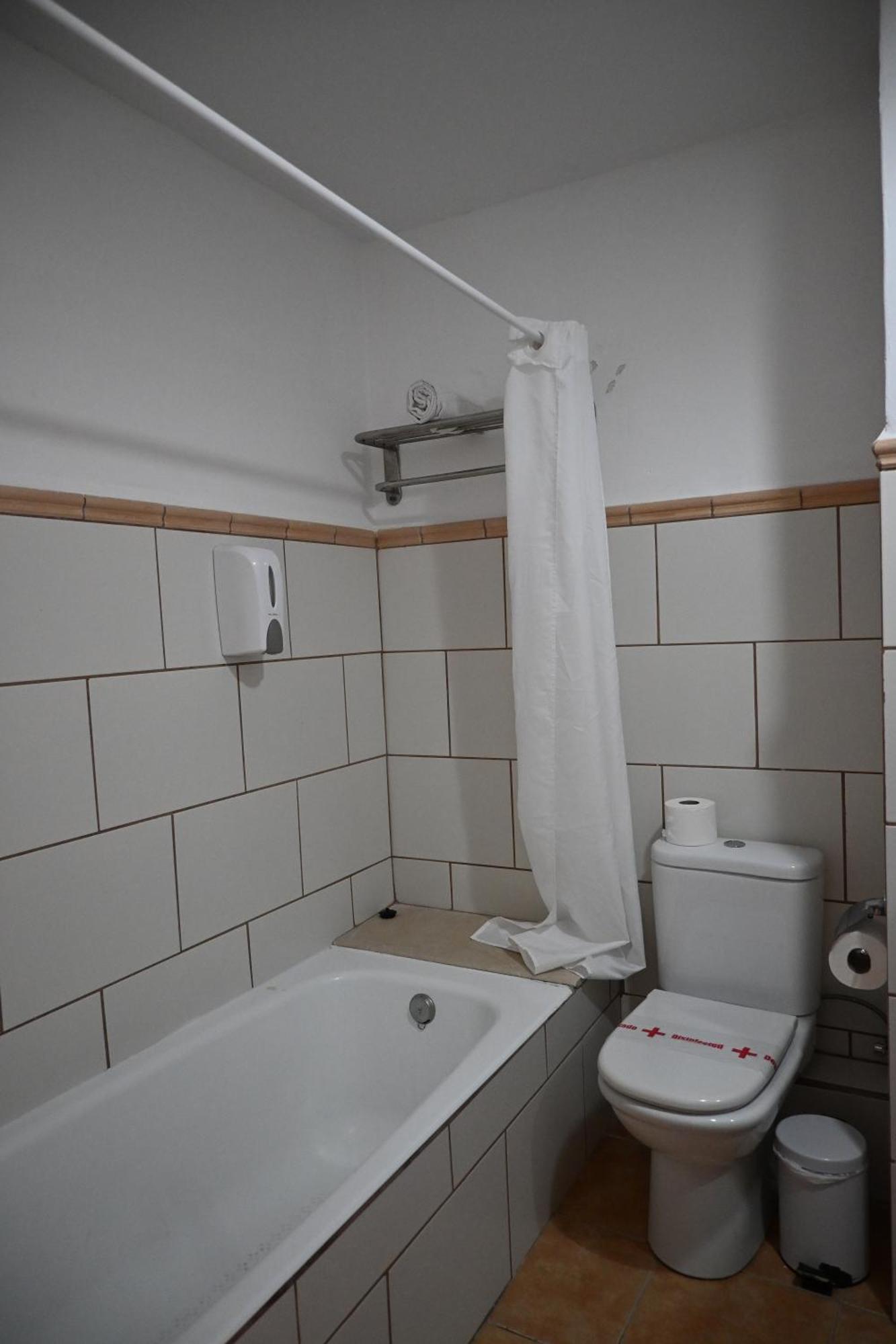 Habitación Doble Económica - 1 o 2 camas